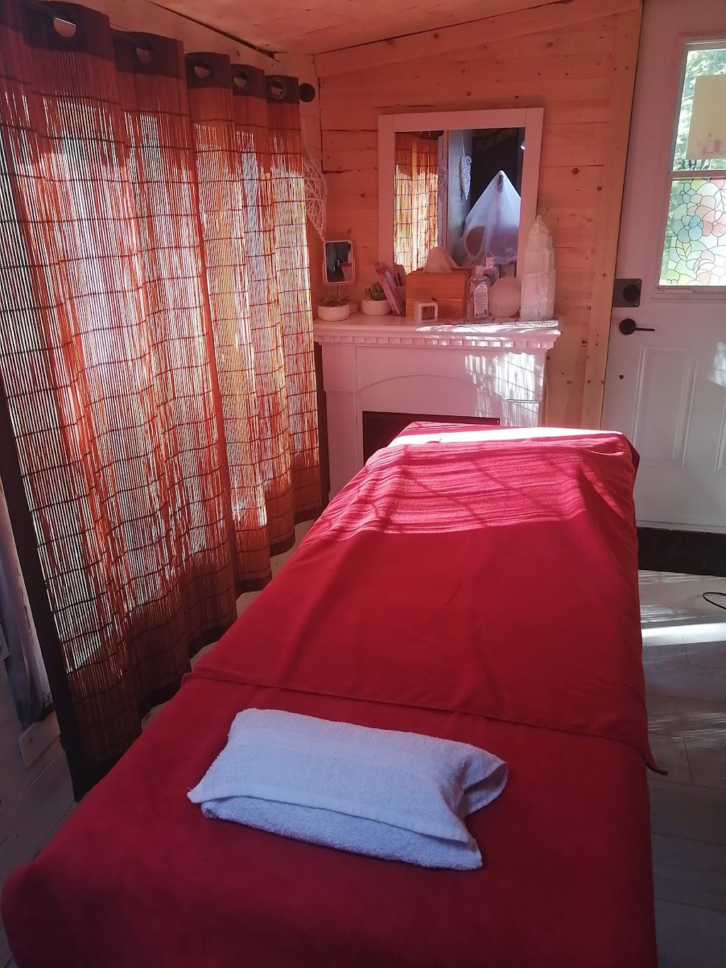 la petite maison santé | 2972 QC-125, Sainte-Julienne, QC J0K 2T0, Canada | Phone: (438) 338-1223
