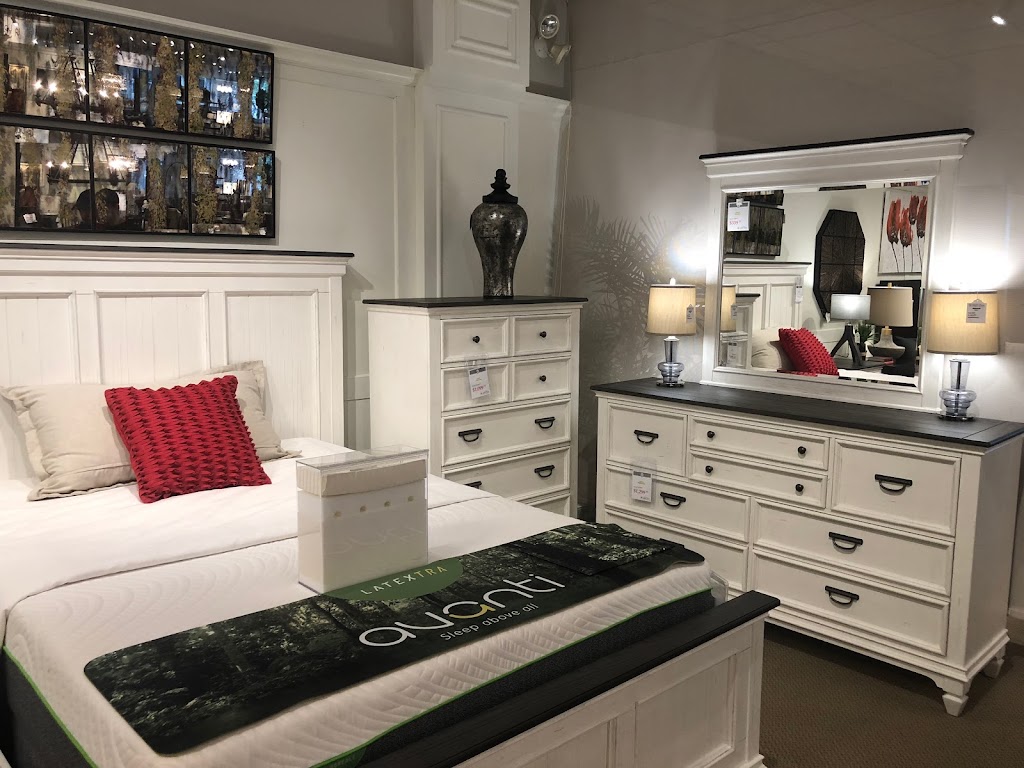 Upper Room Home Furnishings | 545 W Hunt Club Rd, Ottawa, ON K2G 5W5, Canada | Phone: (613) 721-5873