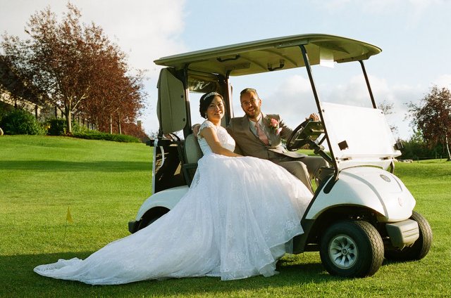 Coloniale Golf Club | 10 Country Club Dr, Beaumont, AB T4X 1M1, Canada | Phone: (780) 929-4653