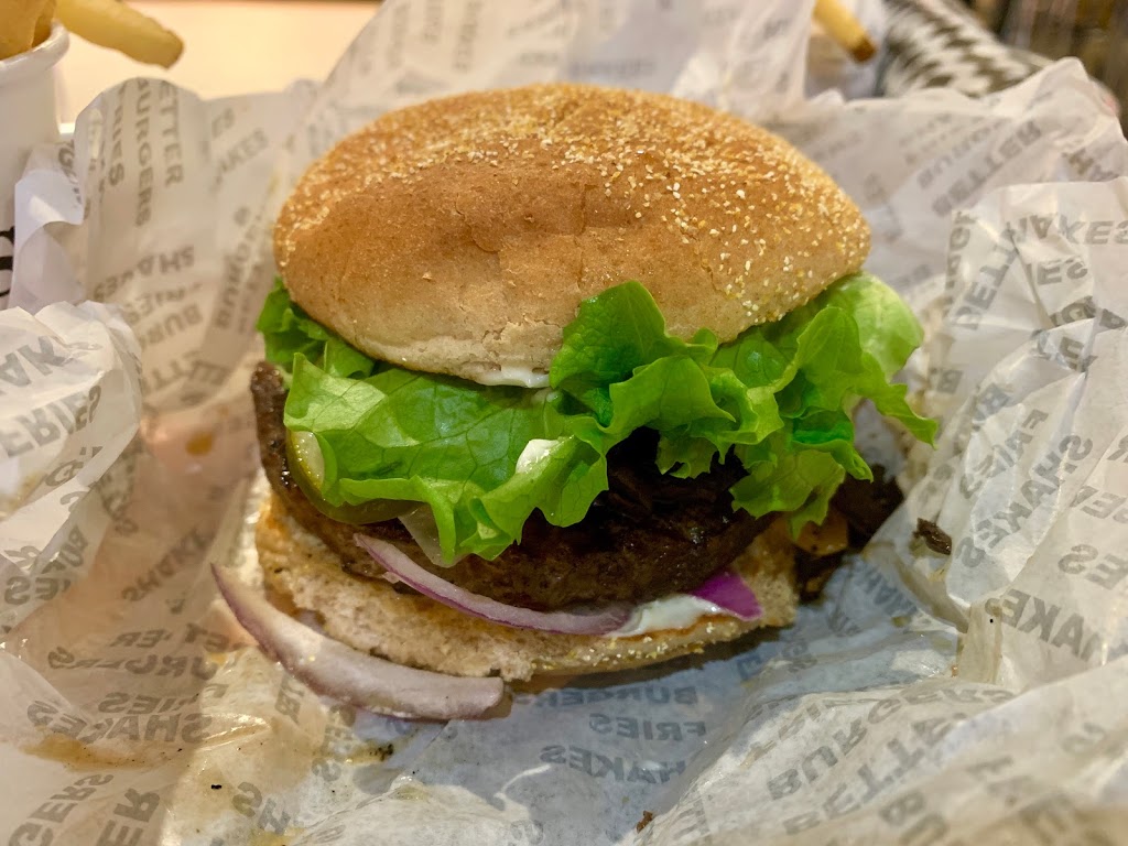 South St. Burger | Tsawwassen Mills, 5000 Canoe Pass Way Unit 633, Delta, BC V4M 4G8, Canada | Phone: (604) 382-0092
