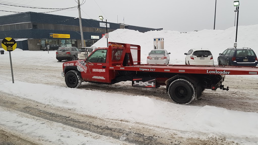 Remorquage Thetford | 30 Rue Jeremie, Thetford Mines, QC G6H 4M3, Canada | Phone: (418) 281-5923