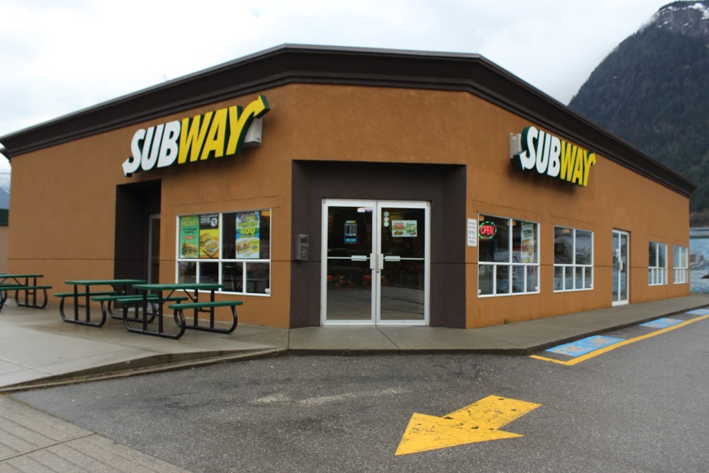 Subway | 761 Water Ave, Hope, BC V0X 1L0, Canada | Phone: (604) 869-2702