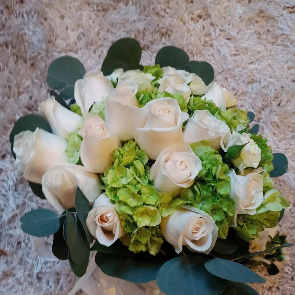 Kam Ngai Florists | 6551 No 4 Rd, Richmond, BC V6Y 2T2, Canada | Phone: (604) 231-8999