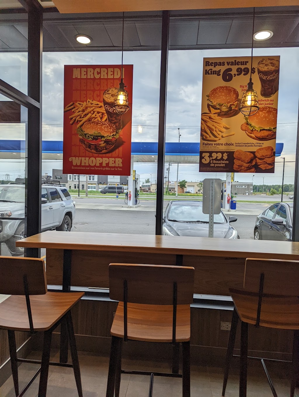 Burger King | 280 Bd Monseigneur-Langlois, Salaberry-de-Valleyfield, QC J6S 0A6, Canada | Phone: (450) 567-1271