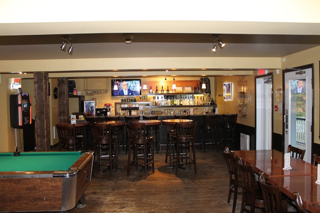 Pub St-Gab | 1825 Boulevard Valcartier, Saint-Gabriel-de-Valcartier, QC G0A 7S0, Canada | Phone: (418) 844-9740