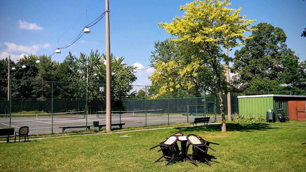 Dorval Municipal Tennis Club | 1350 Av. Dawson, Dorval, QC H9S 1Y4, Canada | Phone: (514) 631-6047