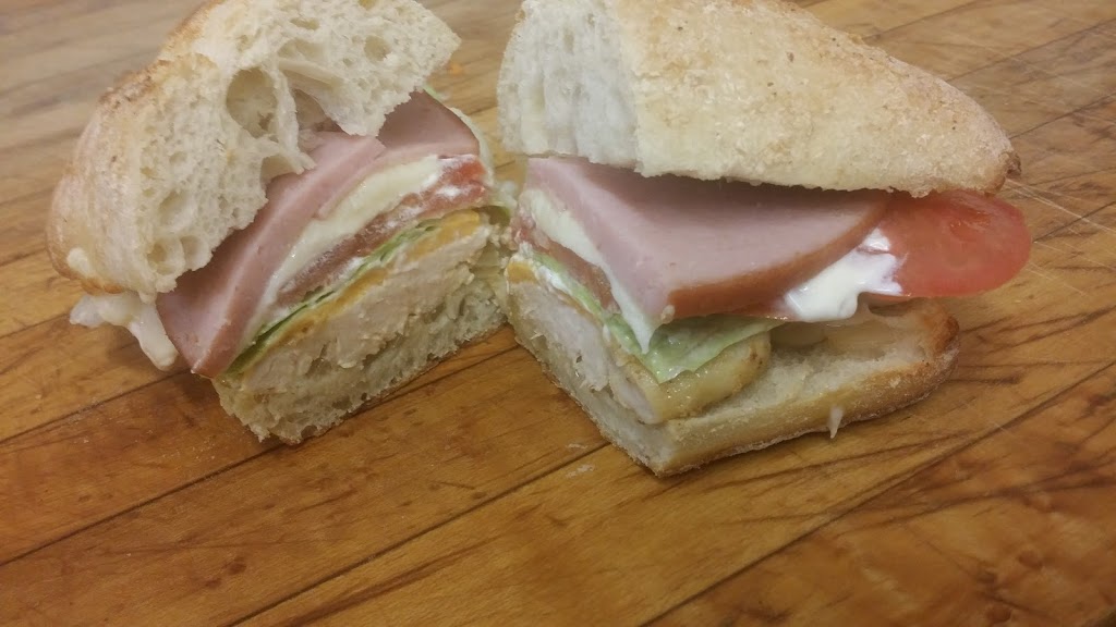 Presto Panini | 4605 Rue Fairway, Montréal, QC H8T 1B7, Canada | Phone: (514) 634-0005