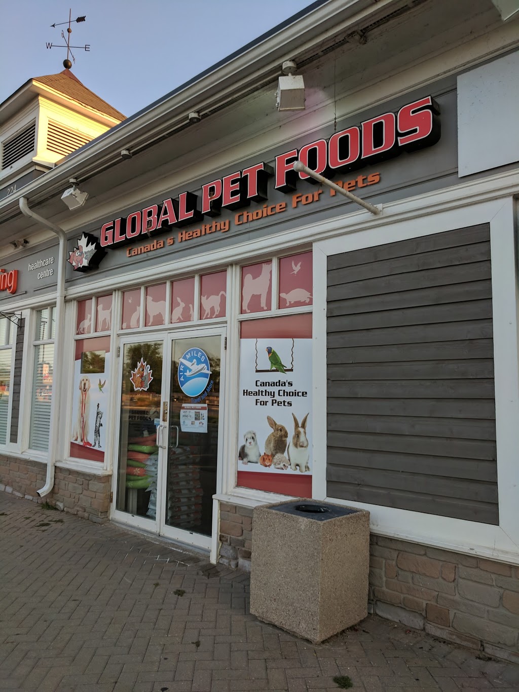 Global Pet Foods Mississauga | 224 Lakeshore Rd W, Mississauga, ON L5H 1G6, Canada | Phone: (905) 278-4112