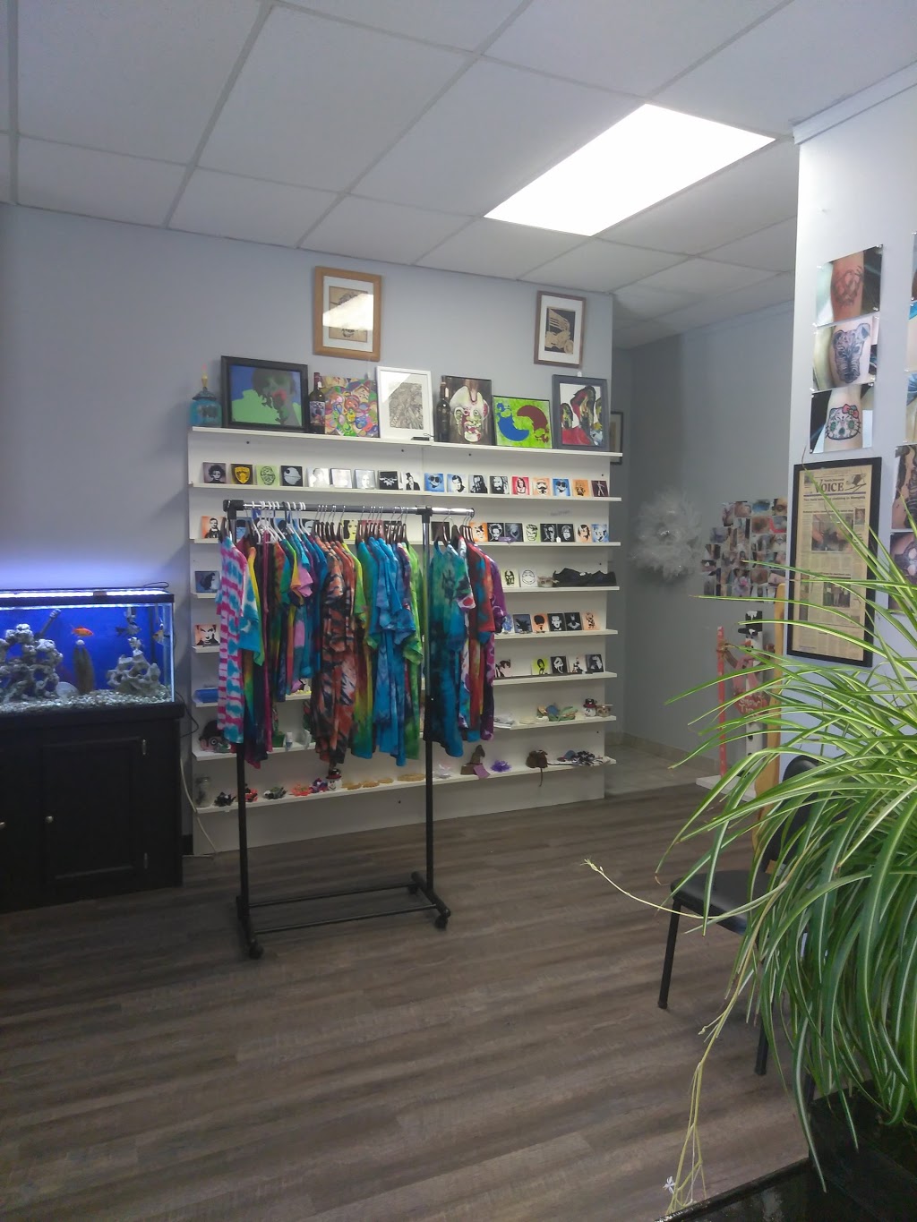 Dancing Devil Dermagraphics, LLC | 1000 Gratiot Blvd, Marysville, MI 48040, USA | Phone: (810) 364-3500