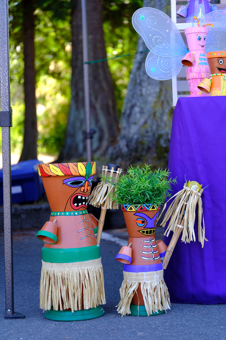 Midisland Public market | Memorial Ave at, Veterans Way, Qualicum Beach, BC V9K 1K7, Canada | Phone: (250) 937-8822