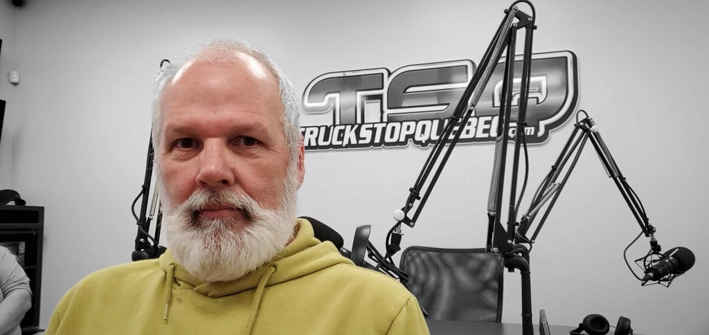 Truck Stop Quebec | 980 Avenue Saint-Louis Suite 8, Plessisville, QC G6L 2M1, Canada | Phone: (819) 362-6089