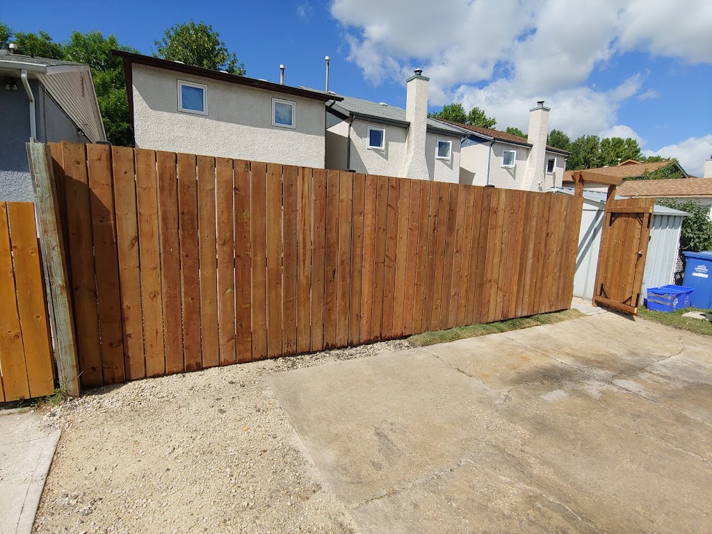 John Dicks Landscaping | 901 Redonda St, Springfield, MB R2C 2Z2, Canada | Phone: (204) 291-7778