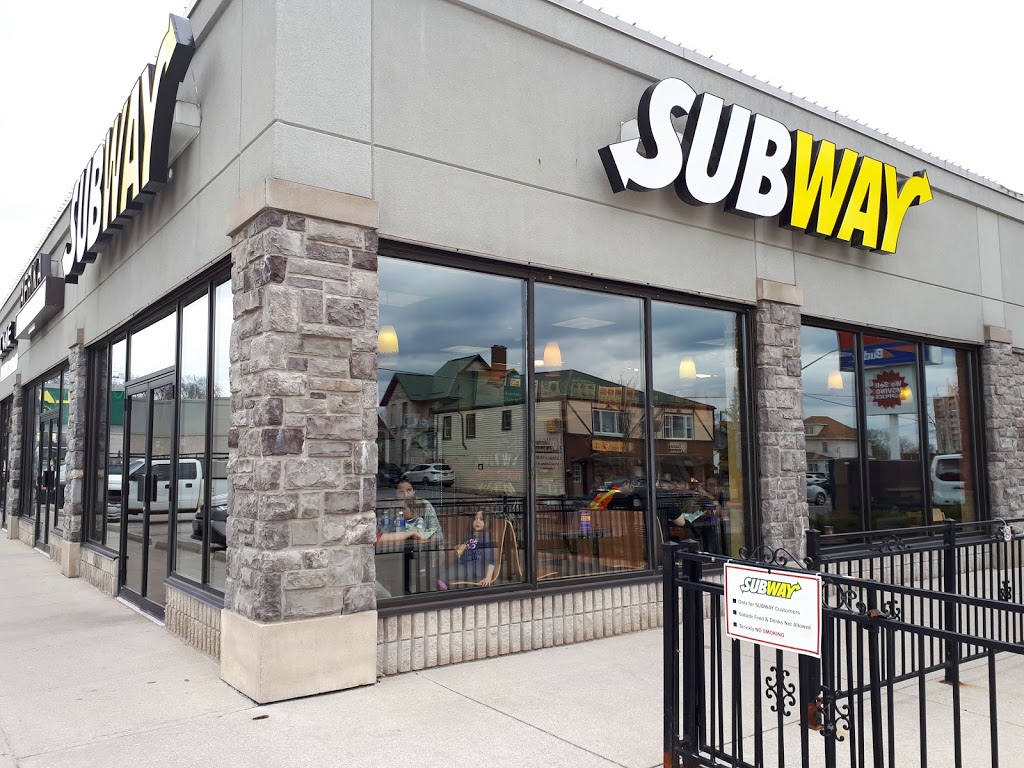 Subway | 5175 Victoria Ave #203, Niagara Falls, ON L2E 4E4, Canada | Phone: (905) 354-6199