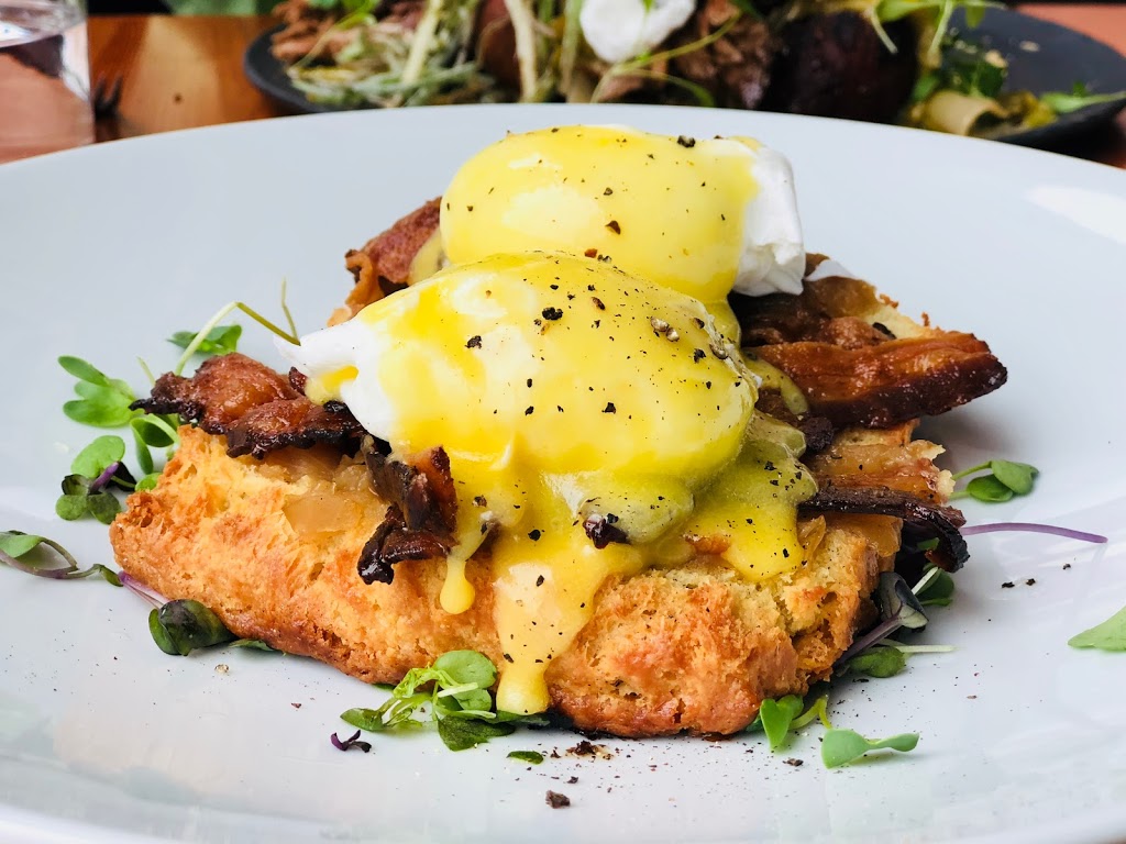 Cafe Belong | 550 Bayview Ave, Toronto, ON M4W 3X8, Canada | Phone: (416) 901-8234