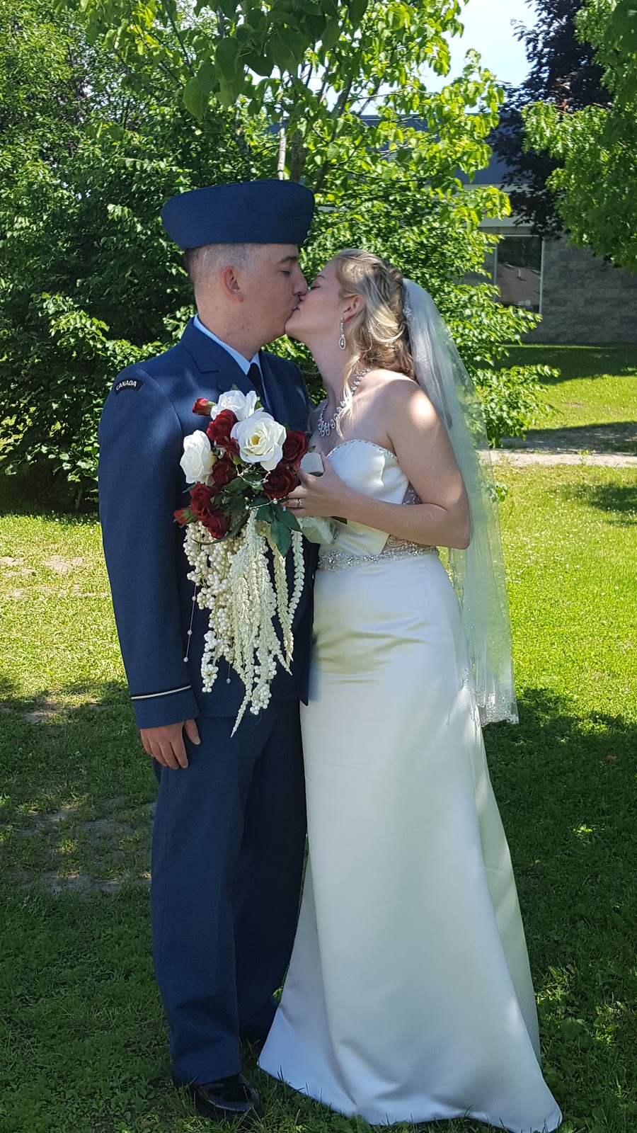 CFB Trenton Officers Mess | 182 Yukon St, Trenton, ON K8V 5P5, Canada | Phone: (613) 392-2811 ext. 7126