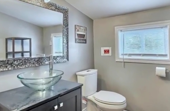 D-D Cottage | 12 Shankland Dr, Fenelon Falls, ON K0M 1N0, Canada | Phone: (647) 975-4545