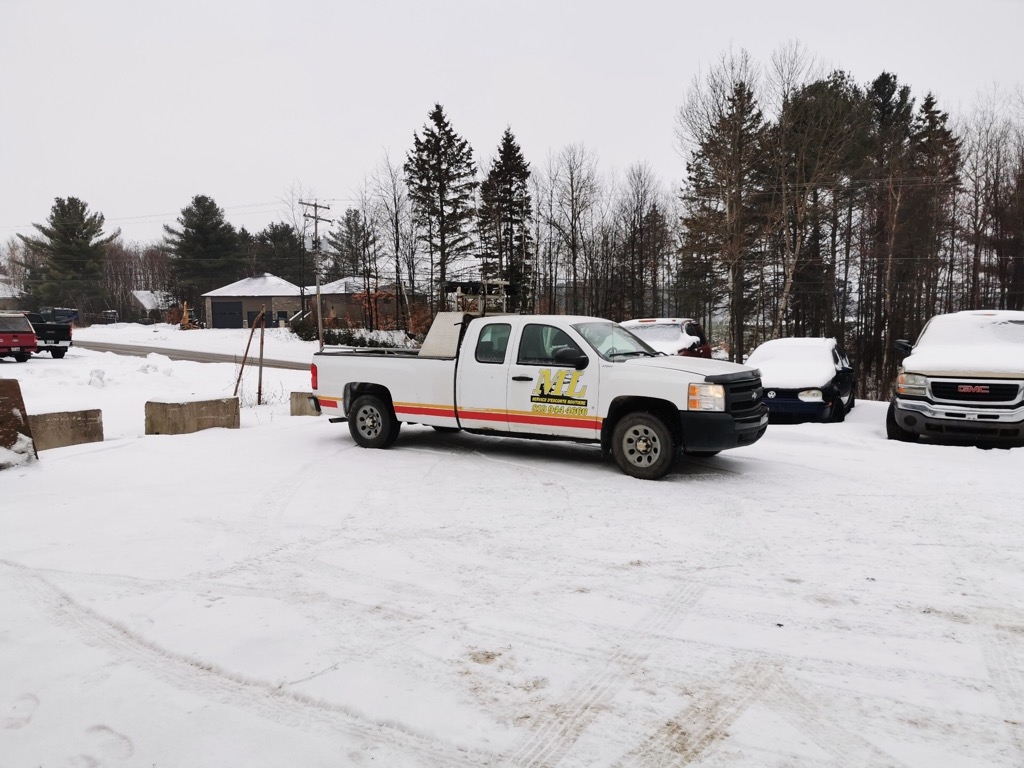 M.L.CANADIEN TRAFFIC INC. | 481 Rue Notre-Dame E, Trois-Rivières, QC G8T 4G1, Canada | Phone: (819) 944-4666