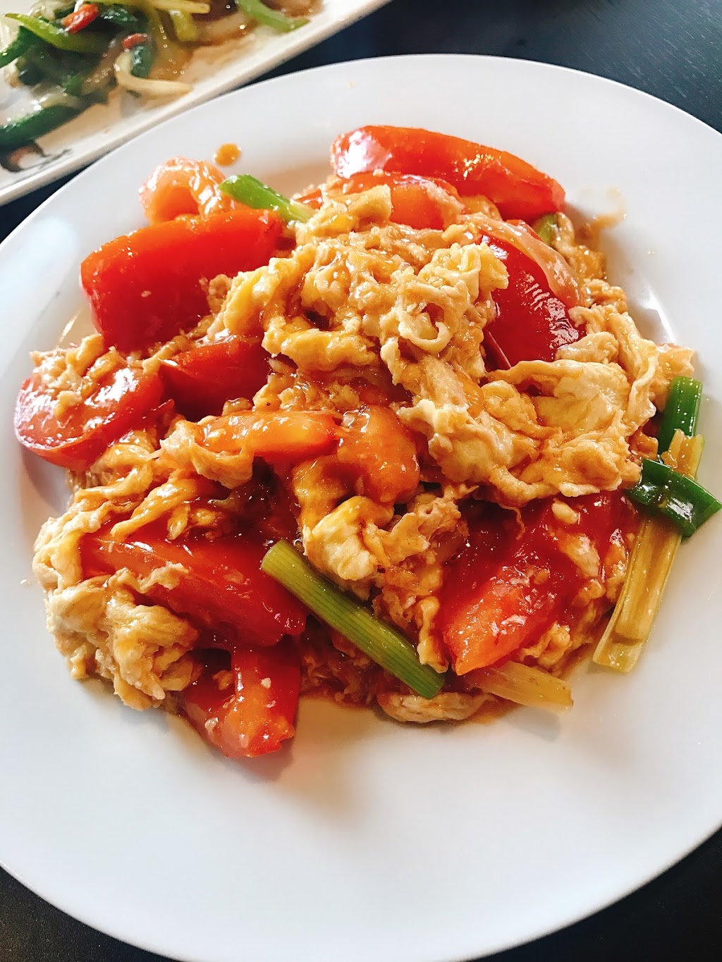 Royal Wok Restaurant | 141 Trans-Canada Hwy, Salmon Arm, BC V1E 4H7, Canada | Phone: (778) 489-1688