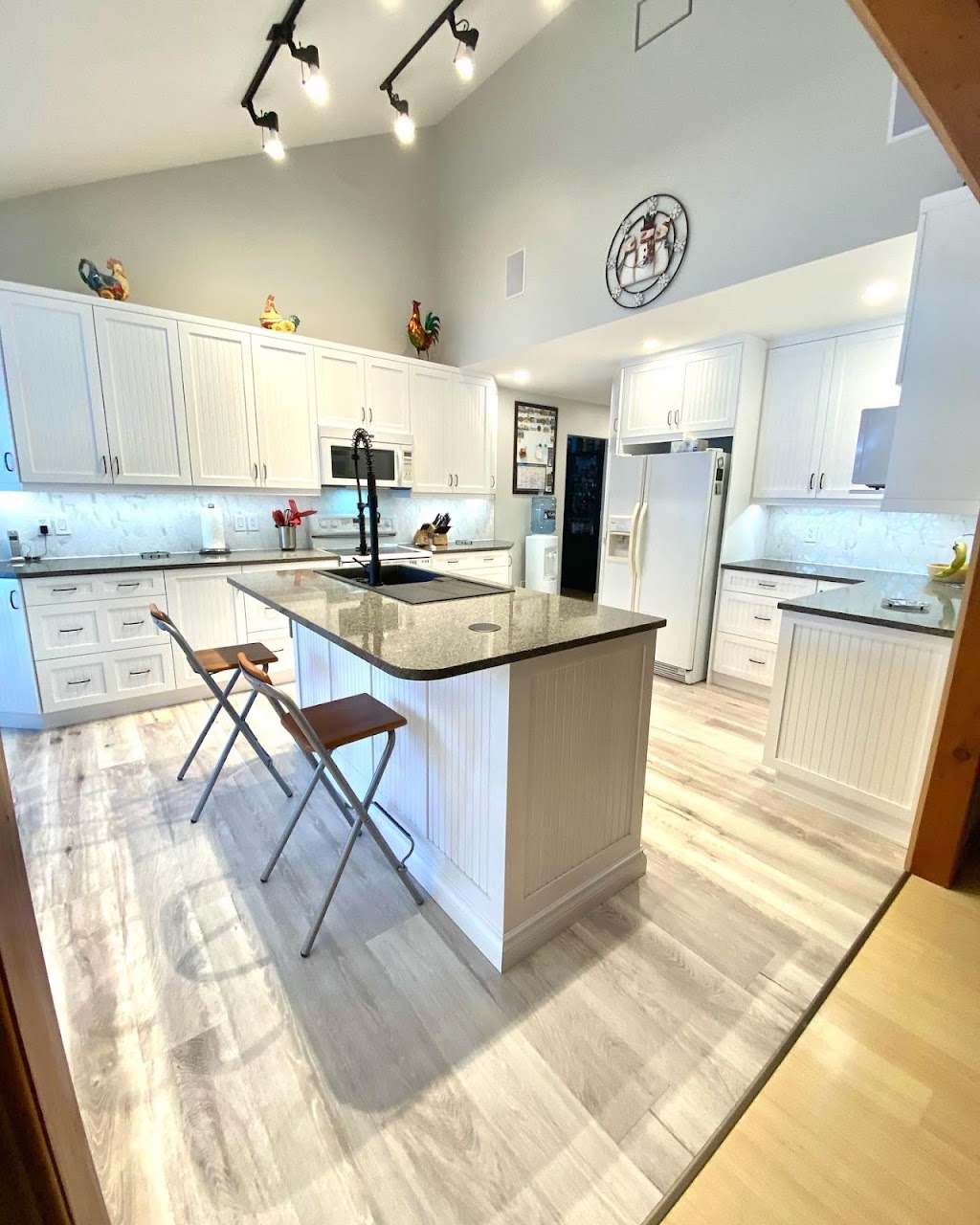 Done Right Construction and Renovations | 76 Beckett View Dr, Pembroke, ON K8A 6W2, Canada | Phone: (613) 898-7483