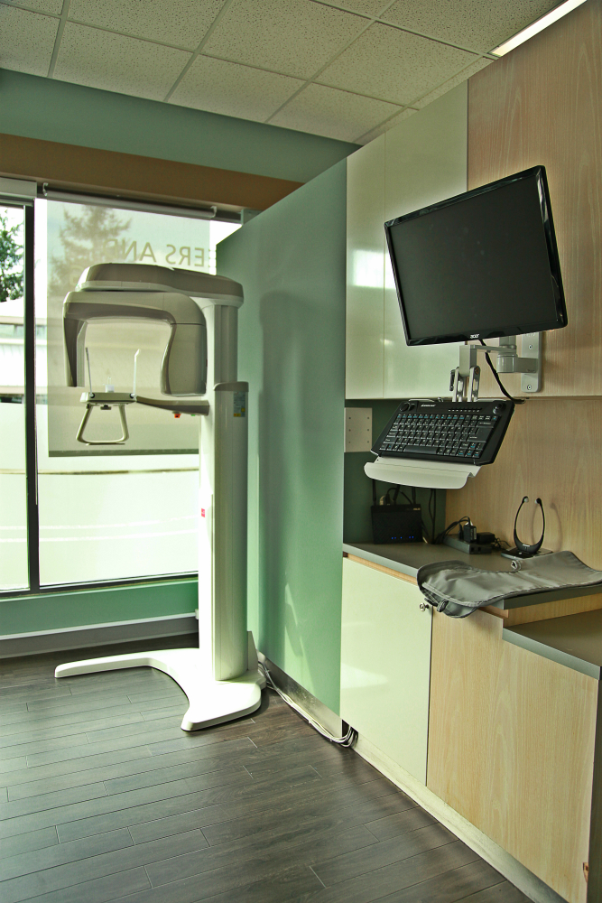Township Dental Centre | 22198 48 Ave #101, Langley City, BC V3A 3N5, Canada | Phone: (604) 533-8475