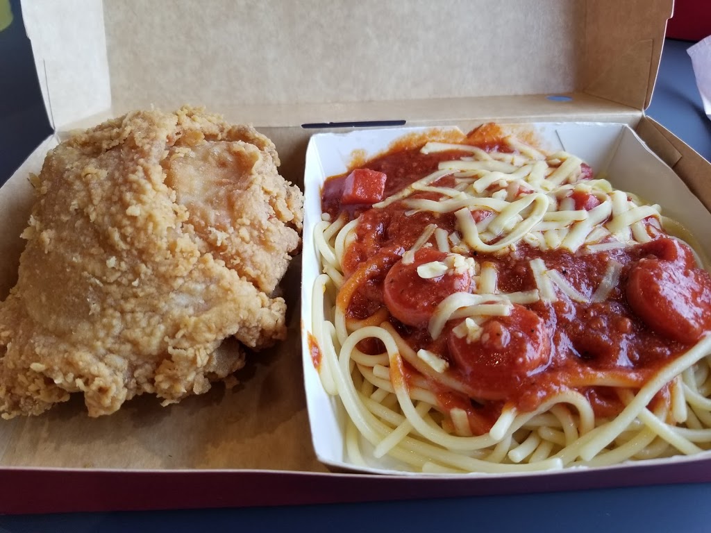 Jollibee Mississauga | 800 Boyer Blvd, Mississauga, ON L5V 2Y1, Canada | Phone: (289) 203-4555
