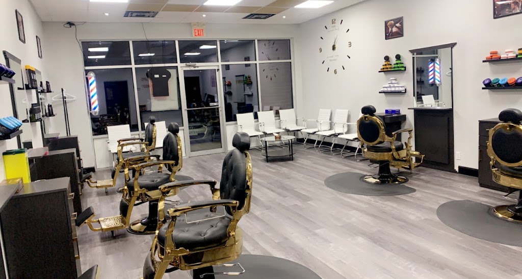 Golden clips barbershop | 645 Laurelwood Dr, Waterloo, ON N2V 2S9, Canada | Phone: (519) 725-0006