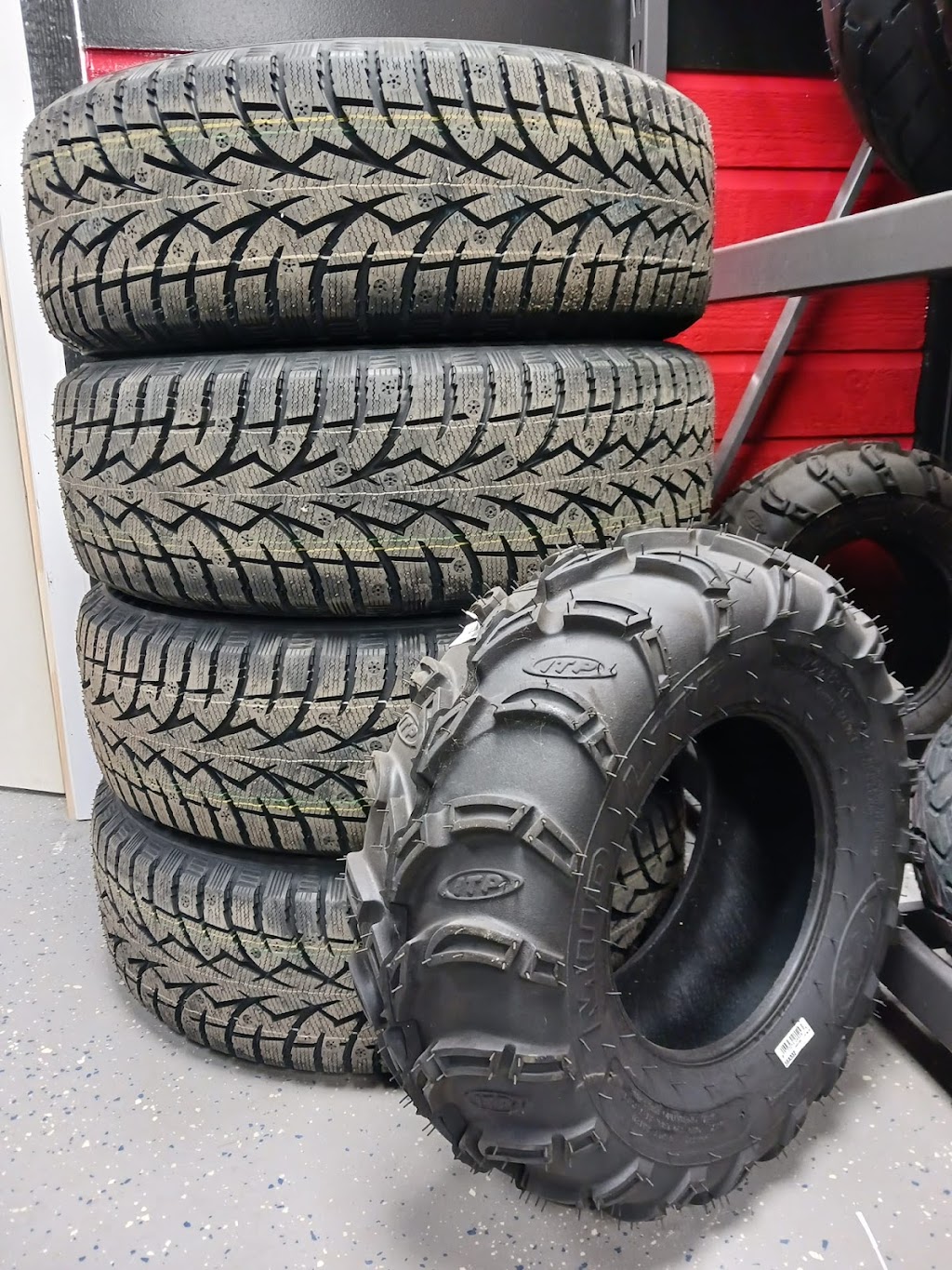 819 Motosports Inc. | 232 Bd de lAéroport, Gatineau, QC J8R 3X4, Canada | Phone: (819) 669-8831
