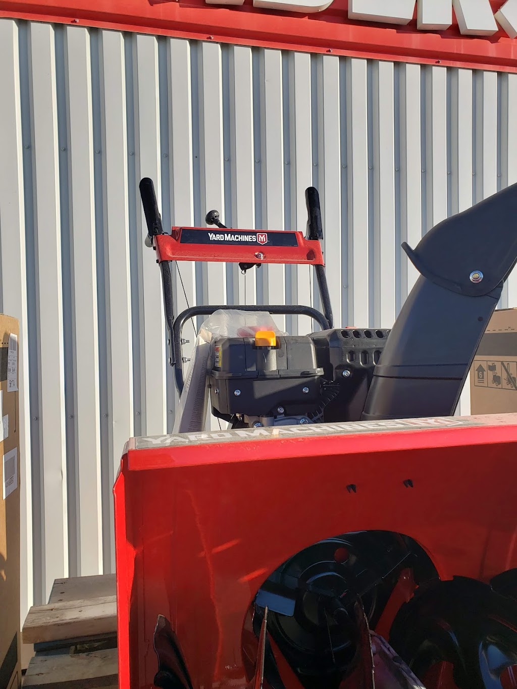 Watrous Home Hardware Building Centre | 802 4th Ave E, Watrous, SK S0K 4T0, Canada | Phone: (306) 946-3325