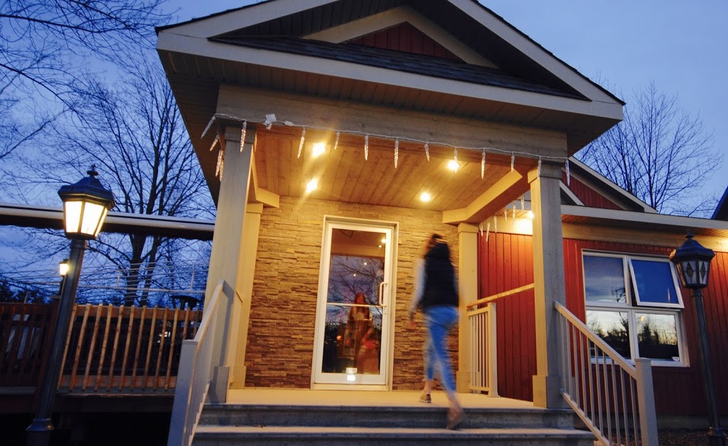 Brouemont Micro - brasserie | 107 Boulevard de Bromont, Bromont, QC J2L 2K7, Canada | Phone: (450) 534-0001