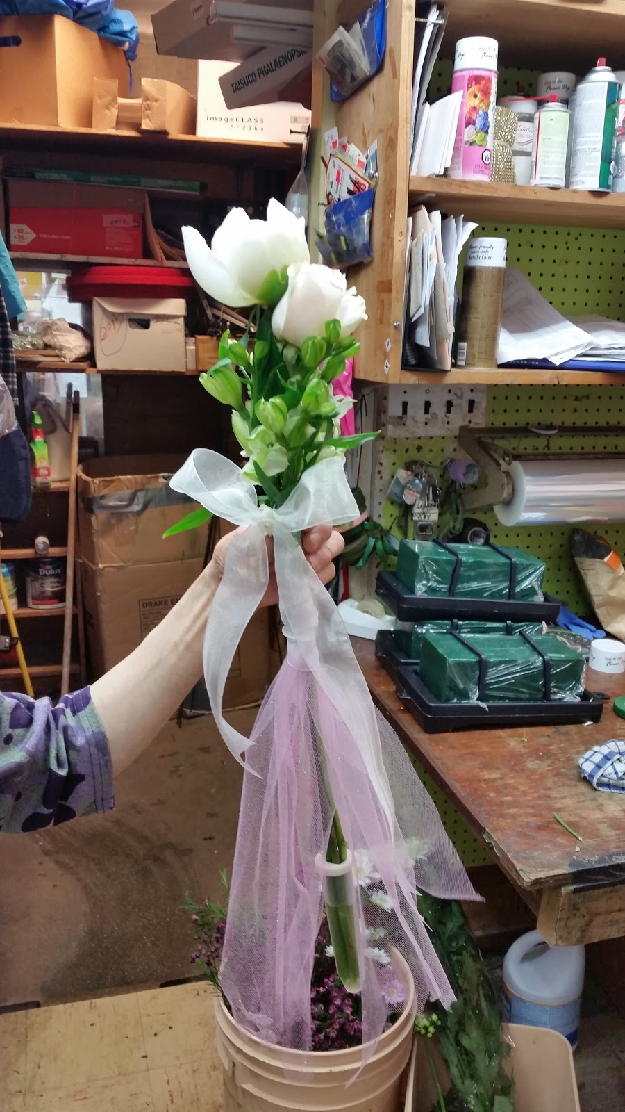 Flowers on 57th | 1376 E 57th Ave, Vancouver, BC V5X 1V3, Canada | Phone: (604) 321-1692