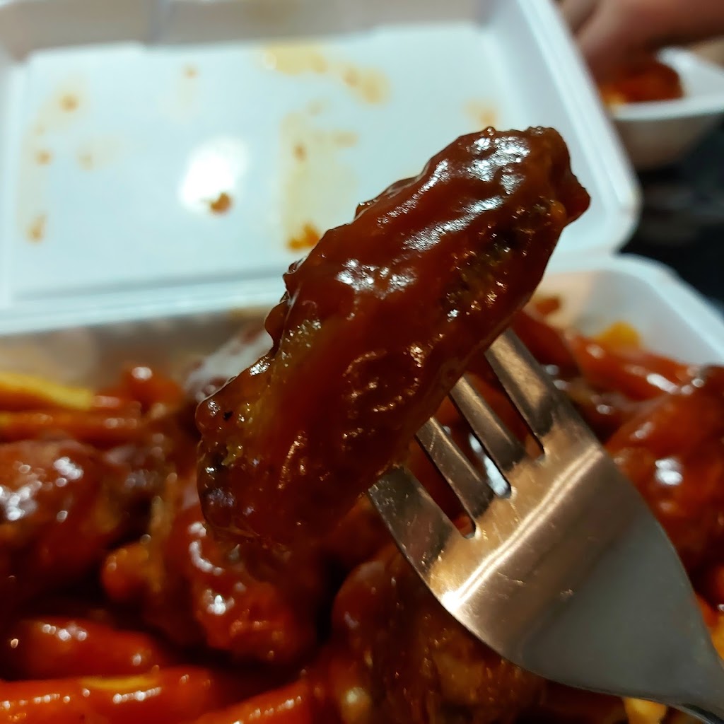Buffalo Bill Wings | 77d Bd DAnjou, Châteauguay, QC J6J 2R1, Canada | Phone: (450) 844-1766