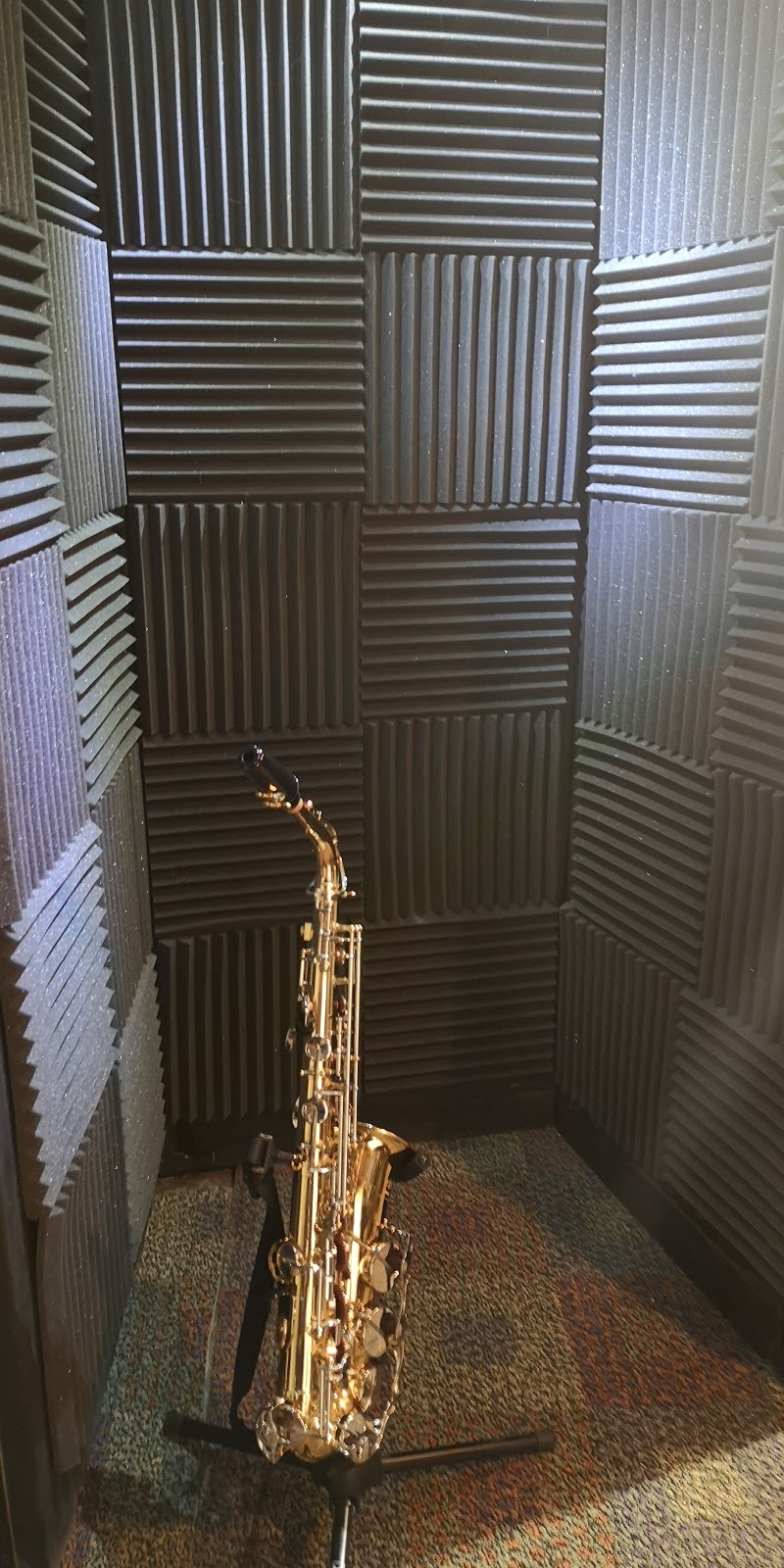 Wyred Up Recording Studio | 8 Lincoln Ct, Brampton, ON L6T 3Z2, Canada | Phone: (289) 274-9009