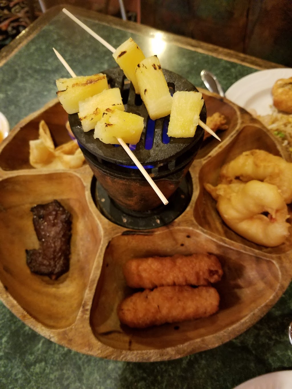 China Lite & Gas Lite Lounge | 3290 Gratiot Blvd, Marysville, MI 48040, USA | Phone: (810) 364-3223