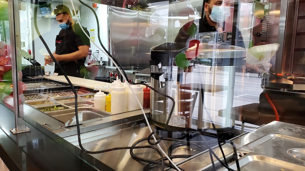 Lazeez Shawarma | 373 Church St, Toronto, ON M5B 1Z9, Canada | Phone: (416) 263-1111