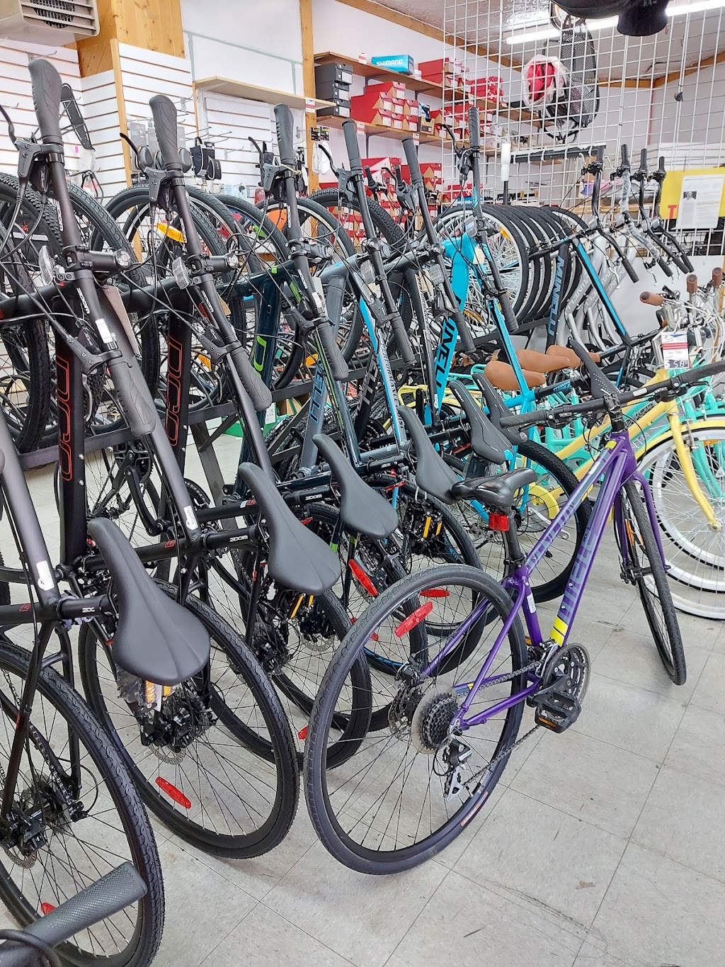 Bicyclettes Montréal-Nord | 4897 Boulevard Gouin E Montréal-Nord QC H1G 1A1, Boul. Gouin E, Montréal-Nord, QC H1G 1A1, Canada | Phone: (514) 322-2740