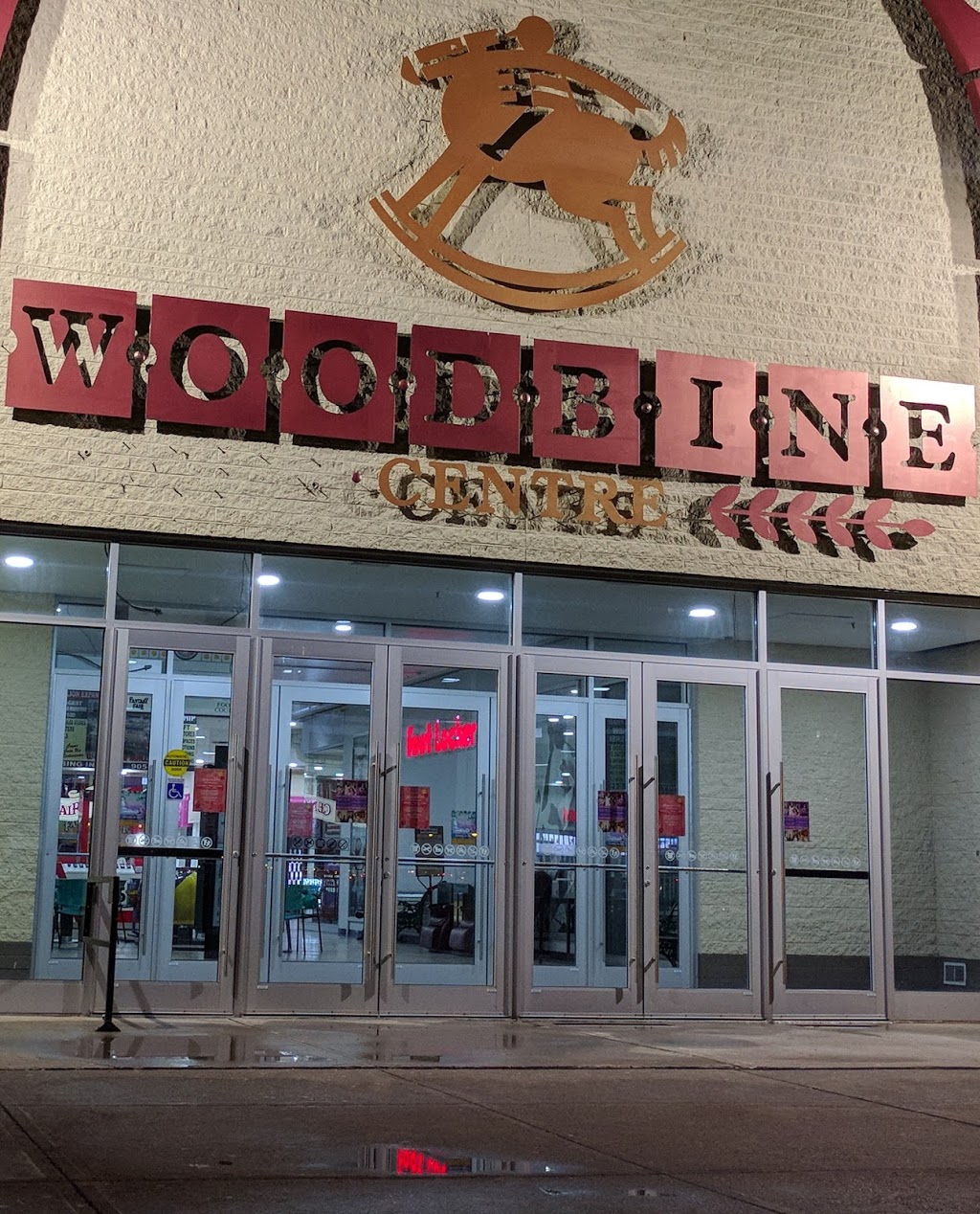 Foot Locker | 500 Rexdale Blvd, Etobicoke, ON M9W 6K5, Canada | Phone: (416) 674-0891