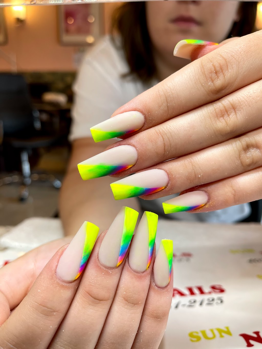 Sun Nails | 1919 Southland Dr SW #105, Calgary, AB T2W 0K1, Canada | Phone: (403) 251-2125