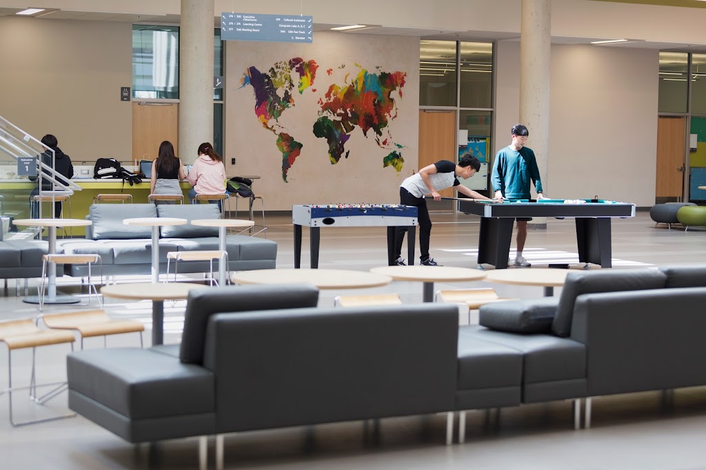 English Language Centre | University of Victoria, Continuing Studies Building, 3800 Finnerty Road, (Ring Road at Gabriola Road), Victoria, BC V8P 5C2, Canada | Phone: (250) 721-8469