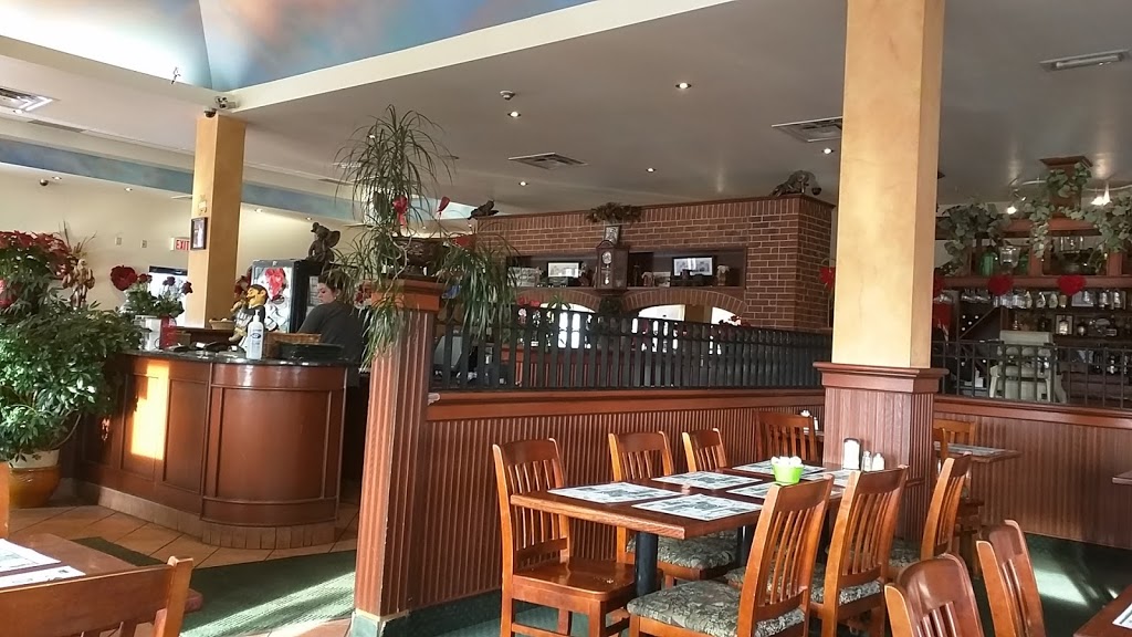 Thruway Restaurant | 10432 ON-7, Carleton Place, ON K7C 3P2, Canada | Phone: (613) 257-5326