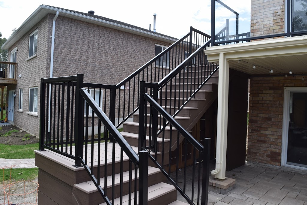 Simcoe Decks | 140 Red Pine Street, The Blue Mountains, ON L9Y 0Z3, Canada | Phone: (705) 241-1141