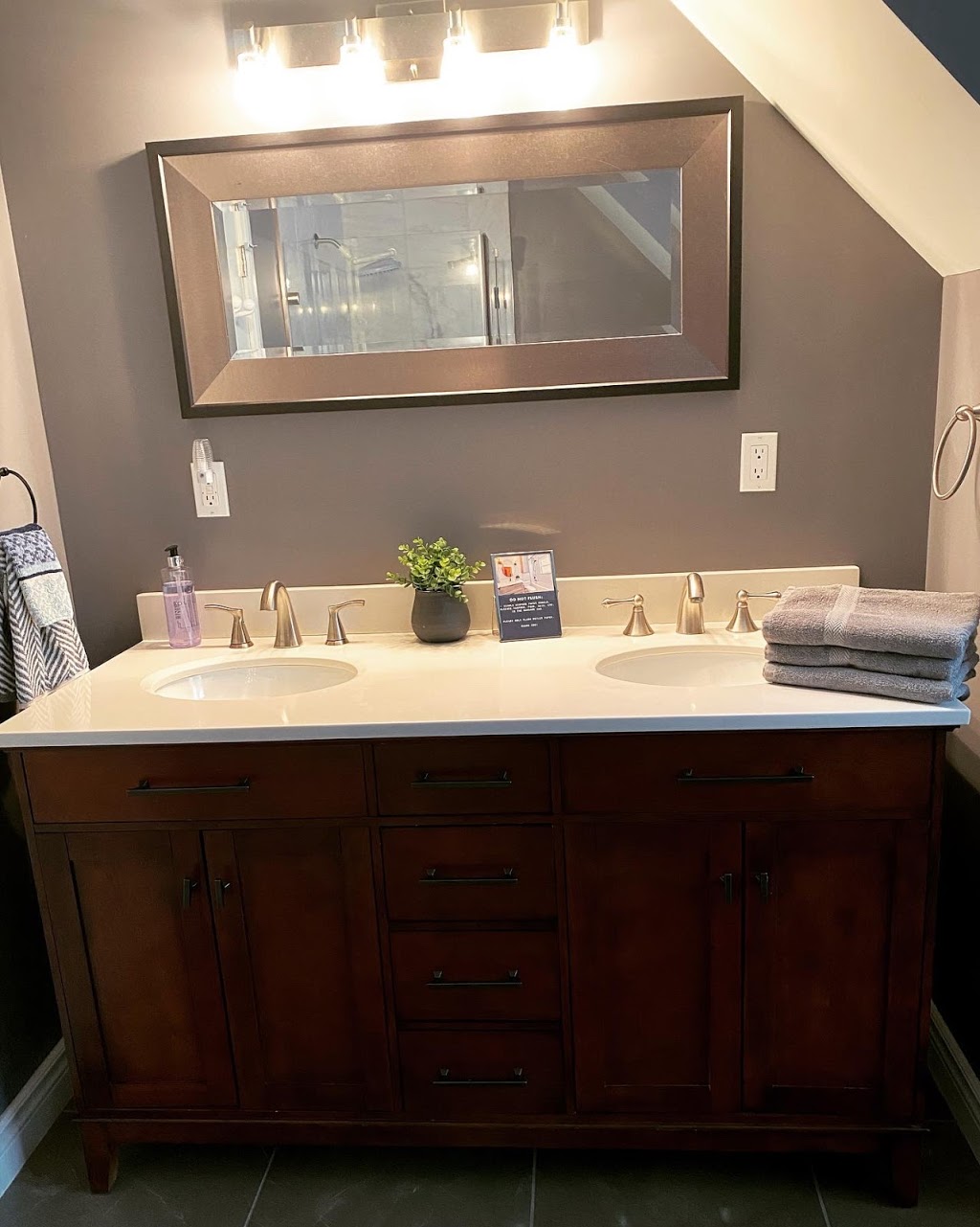 Krystal Clean Living | 184 Isabella Dr, Orillia, ON L3V 6H2, Canada | Phone: (705) 205-9250