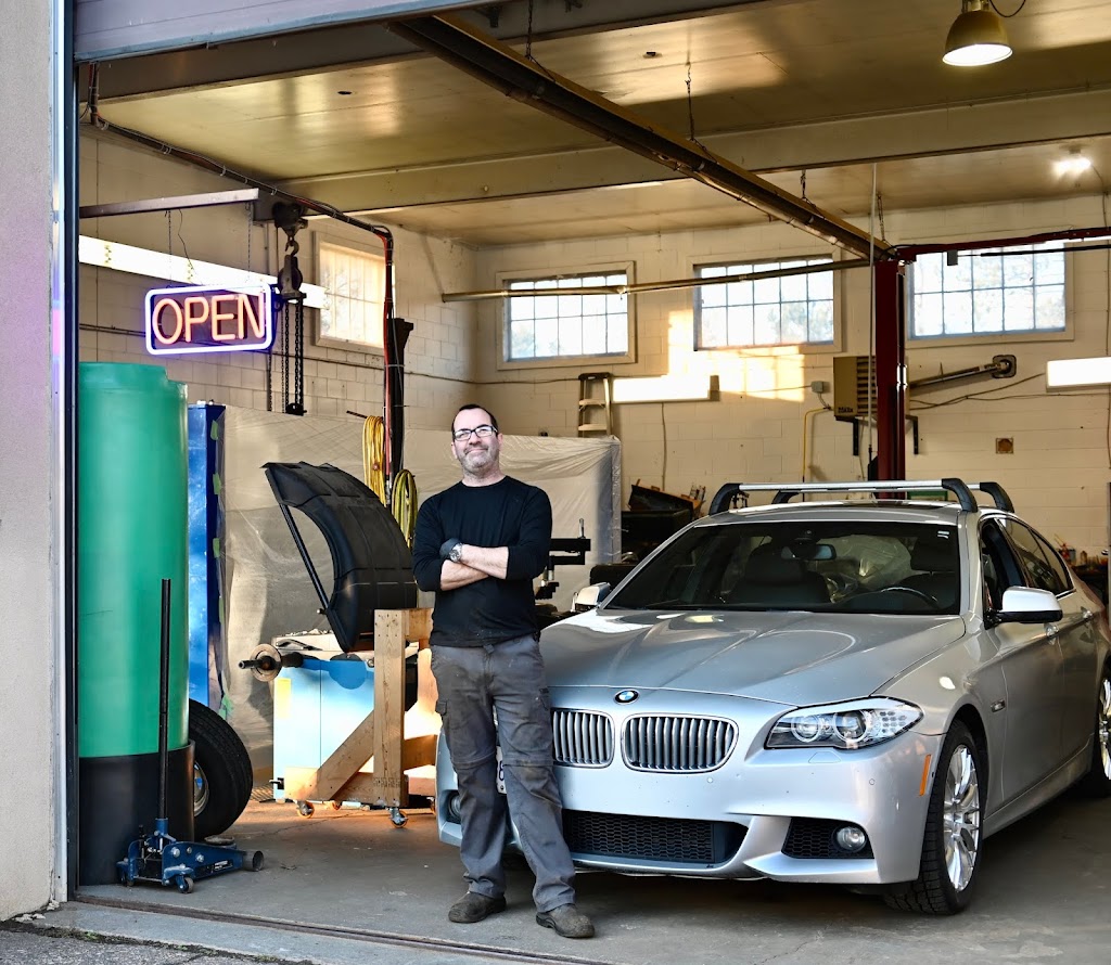 Automotion | 19272 ON-60 with Ultramar, Barrys Bay, ON K0J 1B0, Canada | Phone: (613) 565-4492