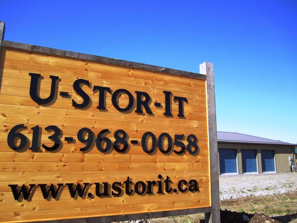 U-Stor-It | 21 Industrial Park Rd, Tweed, ON K0K 3J0, Canada | Phone: (613) 968-0058