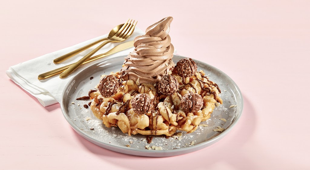 D Spot Desserts Barrie | 279 Yonge St Unit 15, Barrie, ON L4N 7T9, Canada | Phone: (705) 726-5222