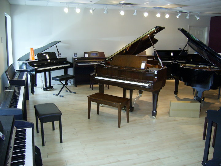 Long & McQuade Musical Instruments | 1717 Bedford Hwy, Bedford, NS B4A 3X1, Canada | Phone: (902) 496-6960