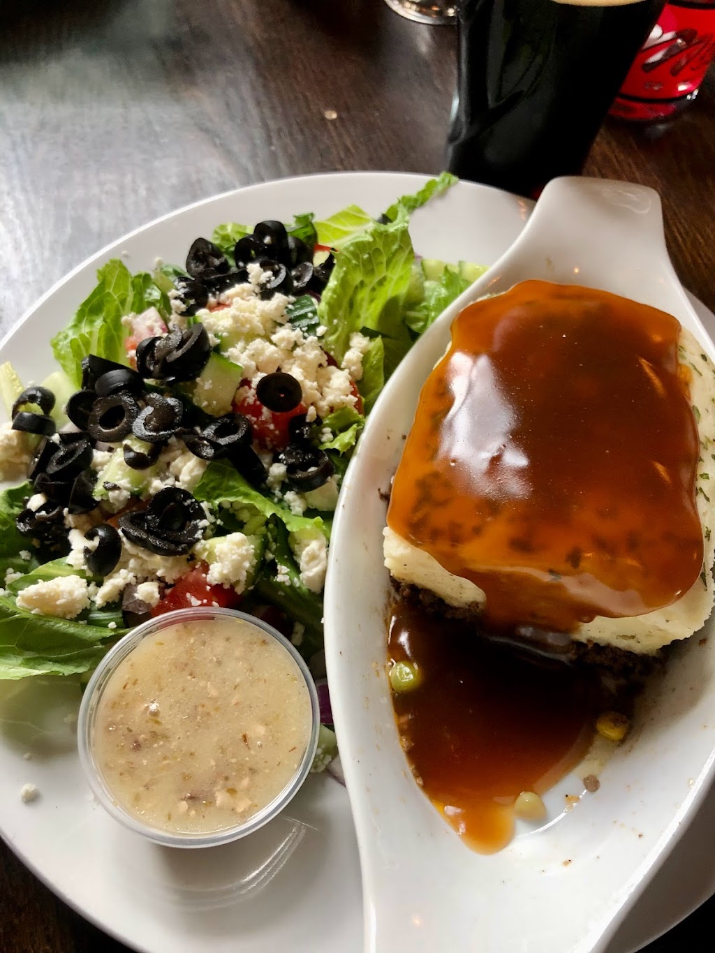Shepherds Pub | 5 E Mill St, Elora, ON N0B 1S0, Canada | Phone: (519) 846-5775