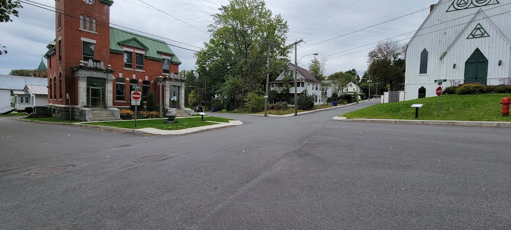 Canada Border Services Agency | 226 Rue Dufferin, Stanstead, QC J0B 3E2, Canada | Phone: (800) 461-9999