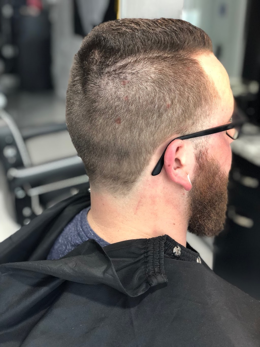 Hiz & Herz Hair Studio | 71 Speers Rd, Oakville, ON L6K 0J2, Canada | Phone: (416) 432-3815