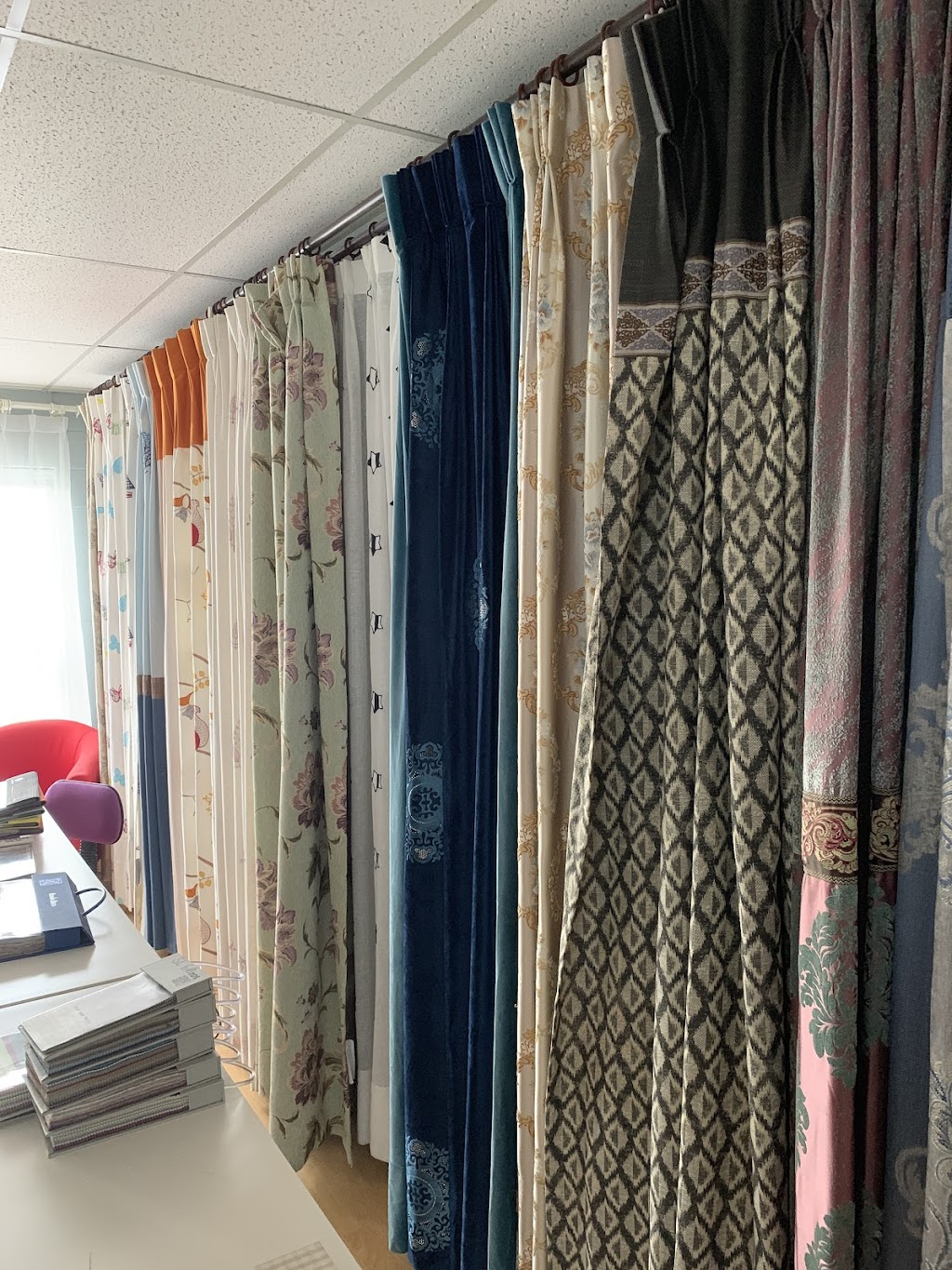 Perfect Decor Inc 完美窗帘公司 | 3051 Underhill Ave Unit 1, Burnaby, BC V5A 3C2, Canada | Phone: (604) 761-5828
