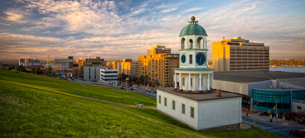 Halifax Tour Guys | 3045 Robie St Suite #99, Halifax, NS B3K 4P6, Canada | Phone: (902) 406-6314
